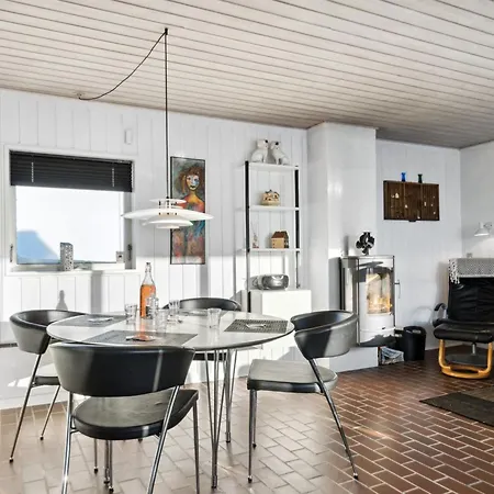 Ferienhaus Leny - 900m From The Sea By Interhome